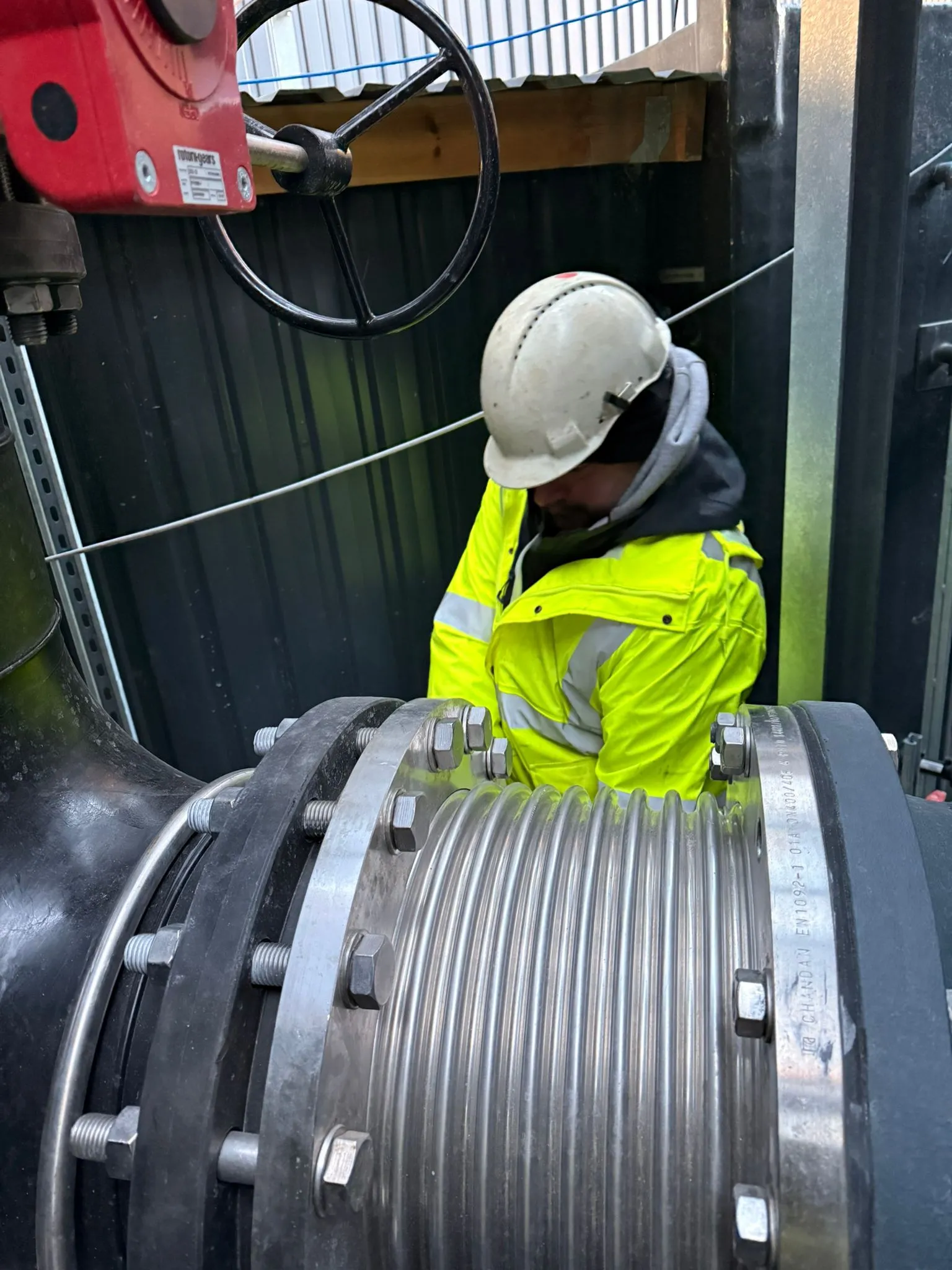 Flansch zusammenschrauben